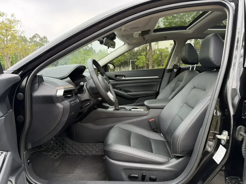 Nissan Altima Sound of nature 2021 2.0L XL Comfort Edition 2022 — thumbnail 4