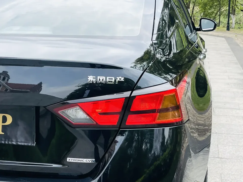 Nissan Altima Teana 2021 2.0L XL Comfort Edition 2022 — миниатюра 3