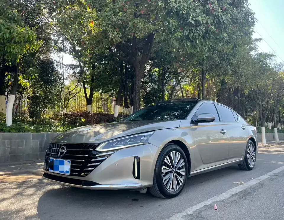 Nissan Altima Teana 2022 2.0L XE Pure Edition 2023 — photo 1, buy with delivery to Moscow