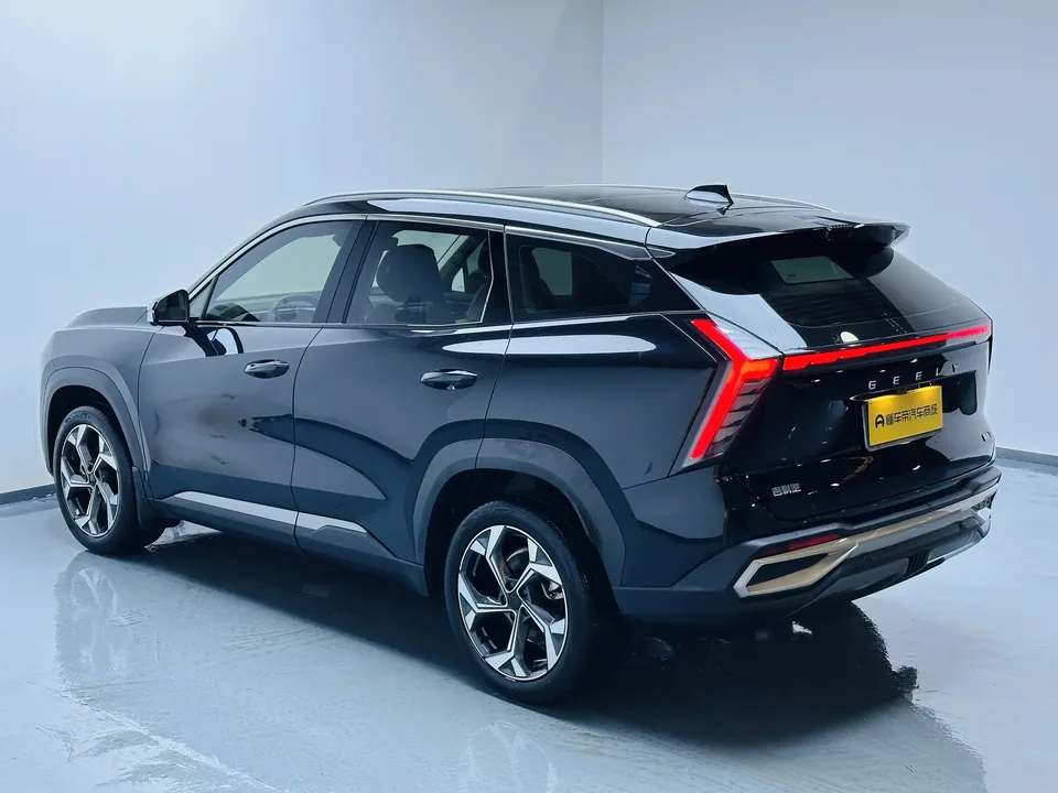 Geely Atlas L Boyue L 2023 1.5TD DCT Premium Edition 2023 — миниатюра 2