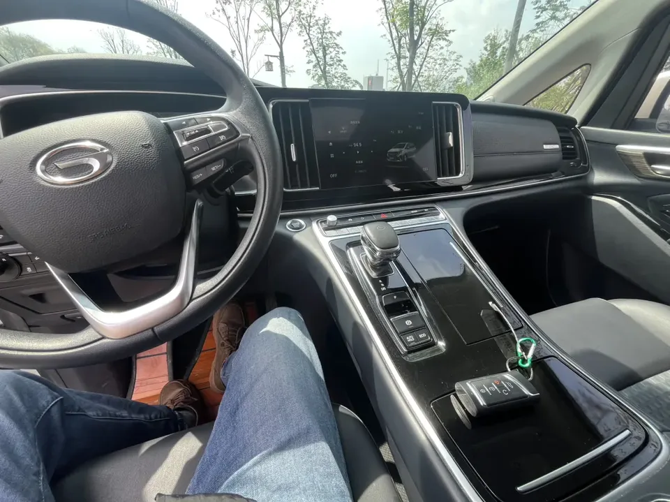 GAC Trumpchi M8 Trumpchi M8 2023 Lingxiu Series 390T Deluxe Edition 2024 — миниатюра 4