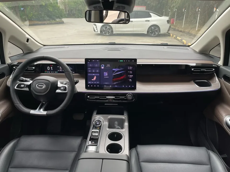GAC Trumpchi E8 PHEV Trumpchi E8 PHEV 2024 2.0ATK 150km MAX version 2024 — миниатюра 5