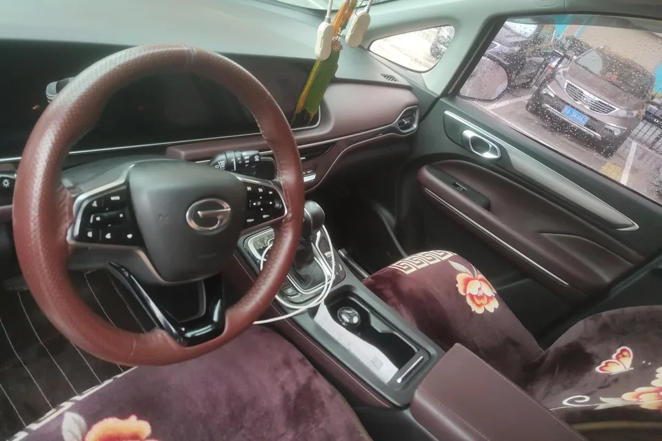 GAC Trumpchi M6 Trumpchi M6 2021 Pro 270T AT Deluxe Edition 2023 — thumbnail 4