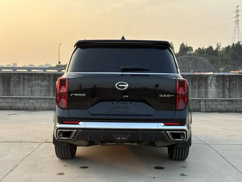 GAC Trumpchi GS8 Trumpchi GS8 2022 Pilot Series 2.0TGDI 4WD Extreme Edition 7 seats 2022 — миниатюра 2