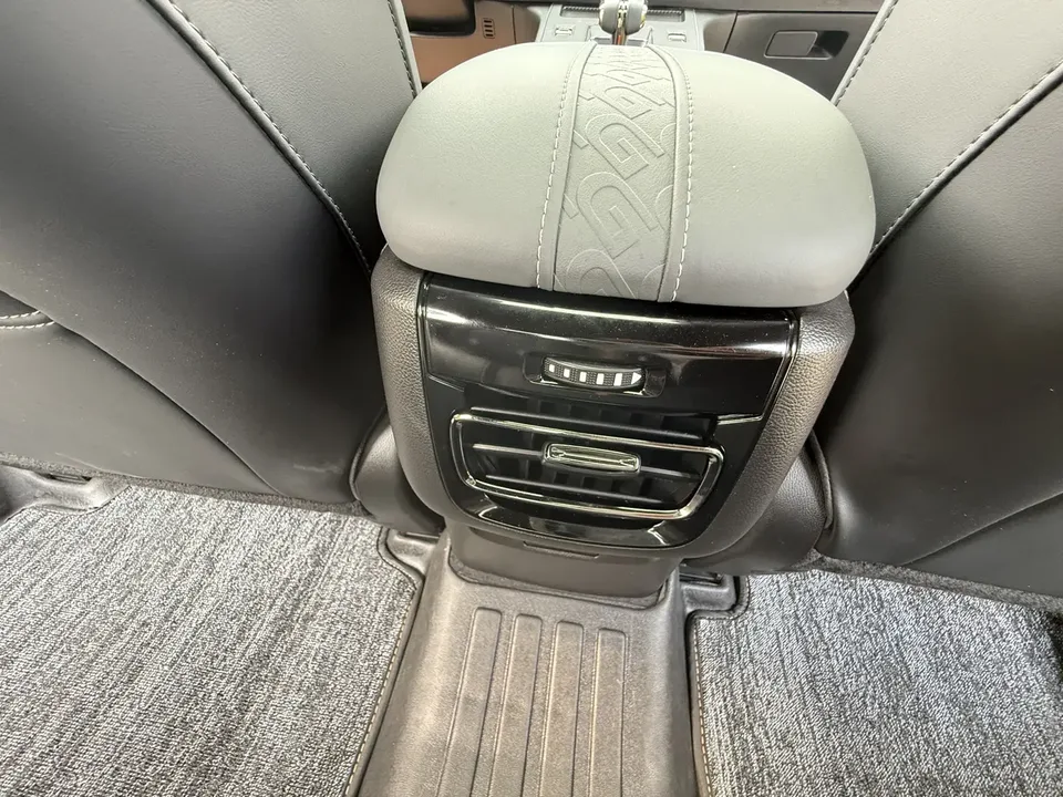 GAC Trumpchi Shadow Leopard 400T Automatic R Max Edition 2023 — миниатюра 3