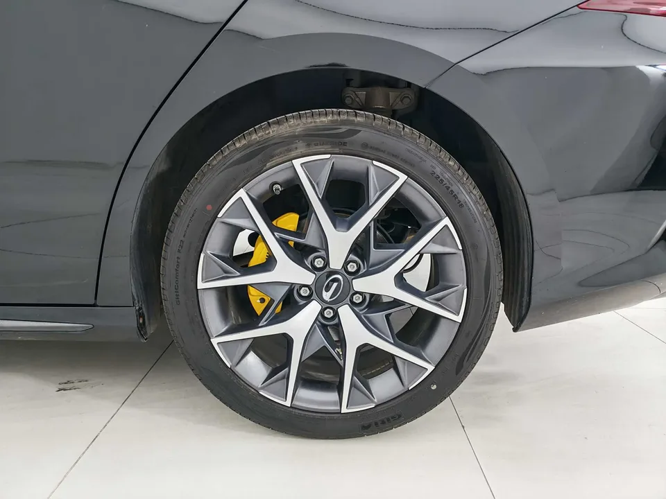 GAC Trumpchi Shadow Leopard 270T J15 Edition 2023 — миниатюра 3