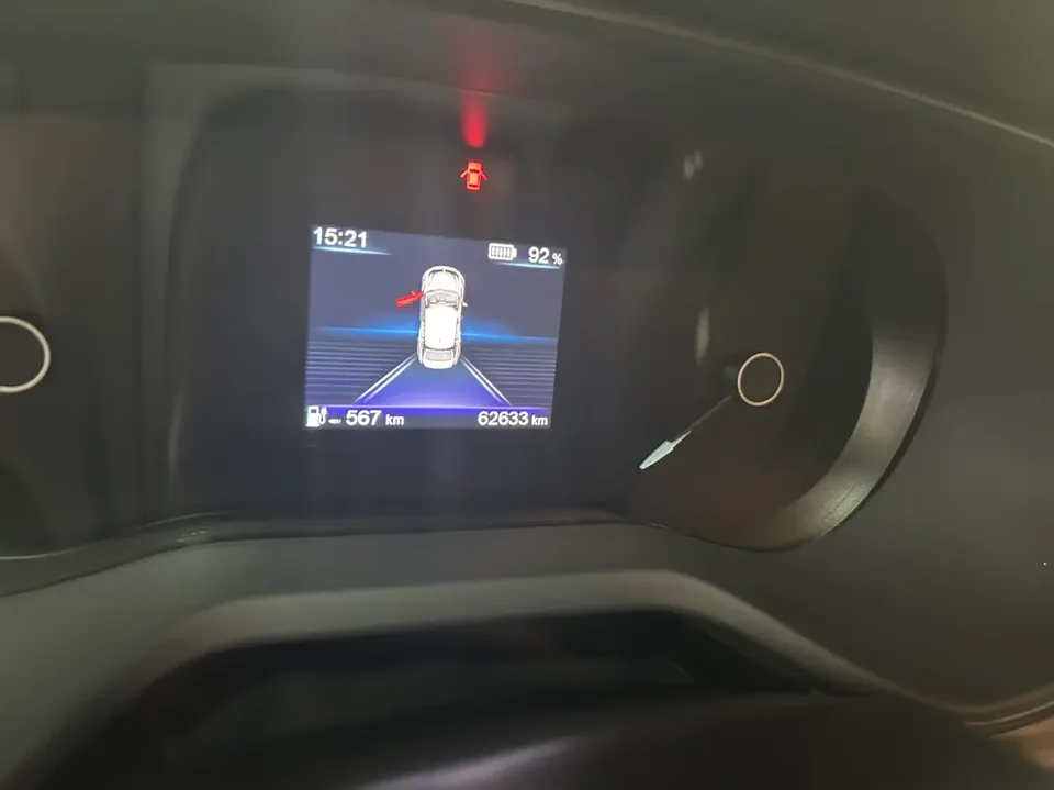 Hongqi E-QM5 560KM PLUS version 140kW 2024 — миниатюра 3
