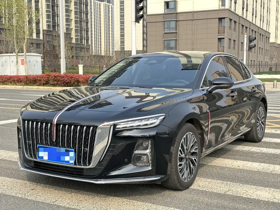 Hongqi H5 2025