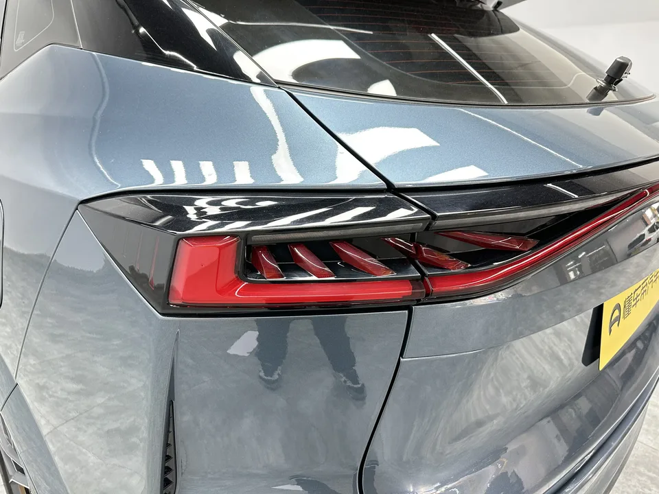 Changan Uni-Z Changan UNI-Z 2025 1.5T DCT Luxury Edition 2025 — миниатюра 4