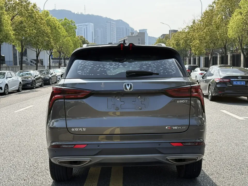Changan CS75PLUS CS75 PLUS 2022 Second Generation 1.5T Automatic Luxury Edition 2022 — миниатюра 2