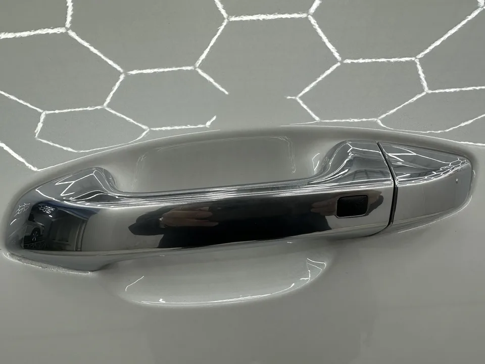 Kia Seltos CYLTUS 1.5L IVT Luxury Edition 2023 — миниатюра 3