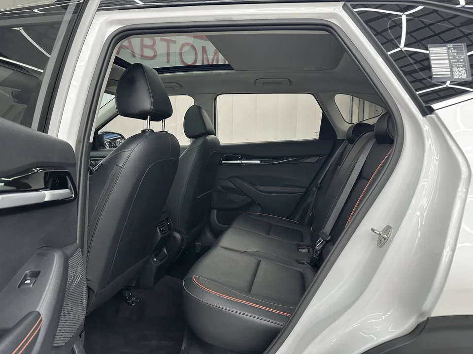 Kia Seltos CYLTUS 1.5L IVT Luxury Edition 2023 — миниатюра 5