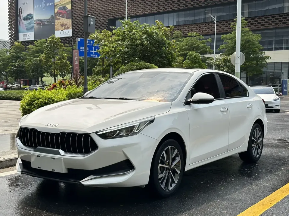 Kia K3 2023