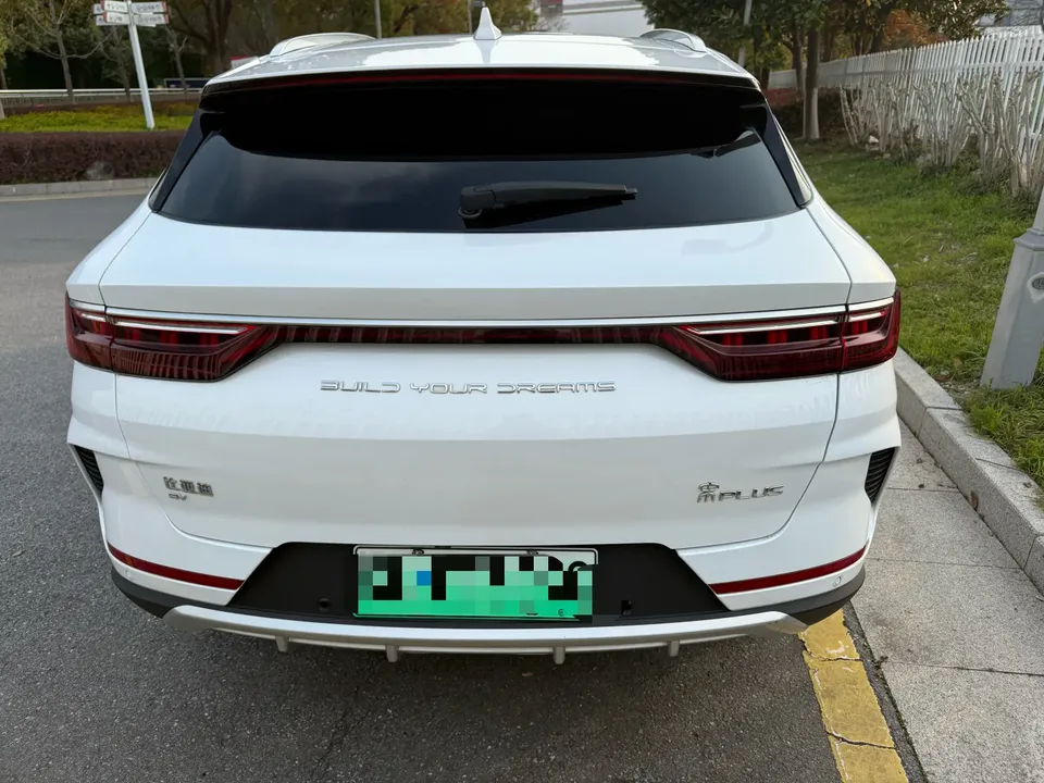 BYD Song PLUS EV flagship model 2022 — миниатюра 2