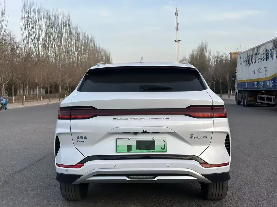 BYD Song PLUS DM DM-i Honor Edition 110KM Flagship PLUS 2024 — миниатюра 2