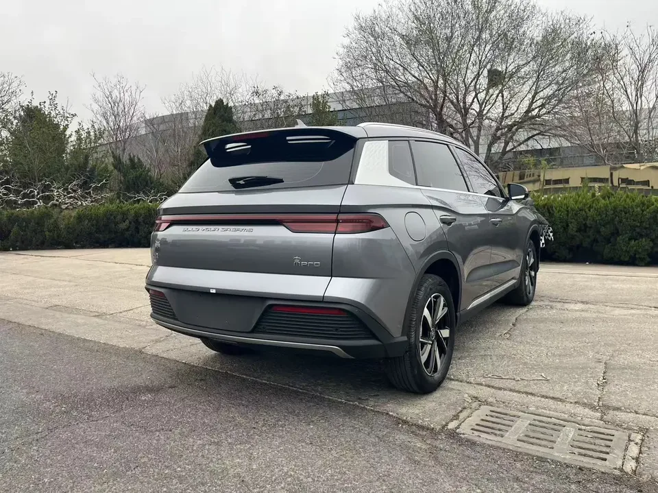 BYD Song Pro DM DM-i Honor Edition 71km Pilot Edition 2024 — миниатюра 2