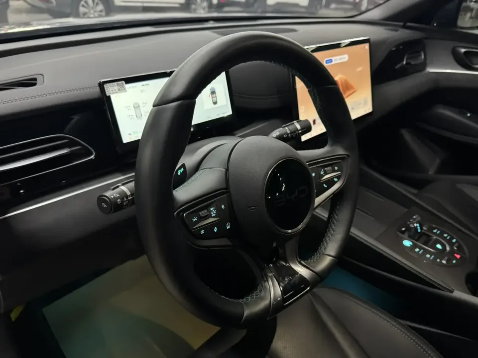 BYD Seal 06DM Intelligent Driving Edition DM-i 120KM Premium Edition 2025 — миниатюра 4