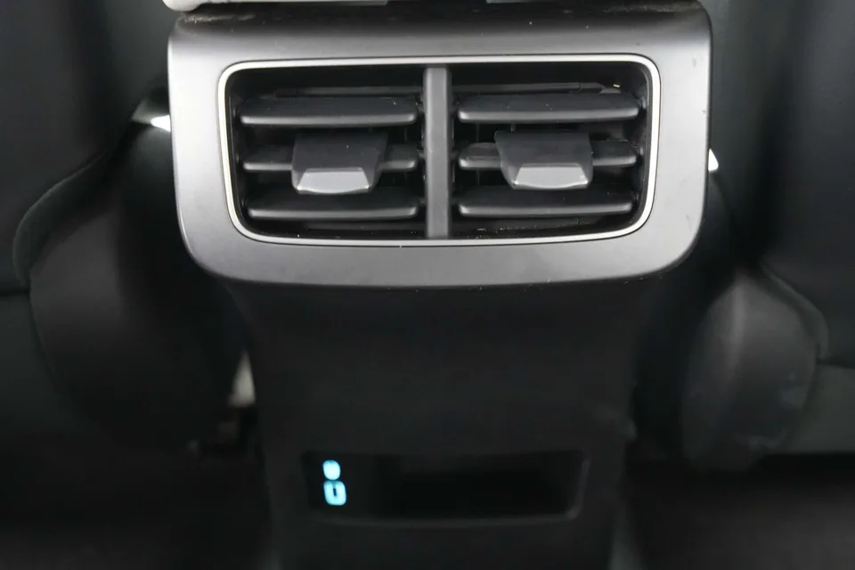 BYD Seal 06DM DM-i 80KM Luxury 2024 — миниатюра 2
