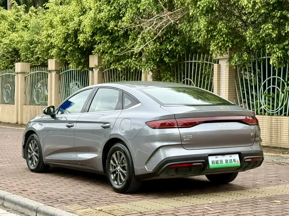 BYD Qin L DM Qin L DM 2024 DM-i 80KM Beyond 2025 — thumbnail 4