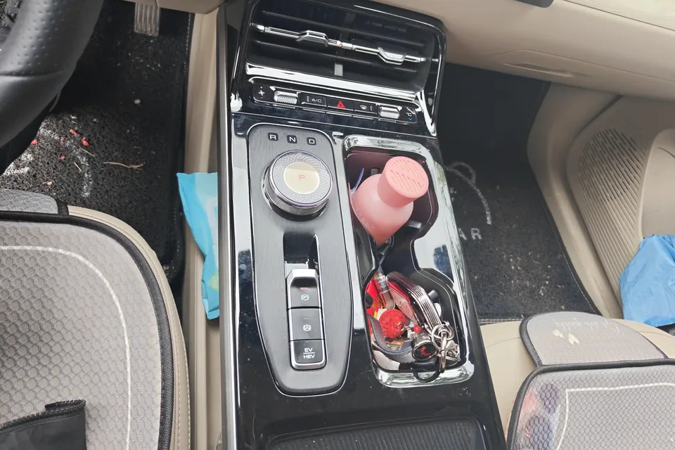 Wuling Starlight PHEV Co-creation Edition 150 Advanced Edition 2025 — миниатюра 4