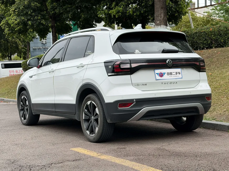 Volkswagen Explore the shadows 1.5L automatic 30th anniversary commemorative edition 2022 — миниатюра 4