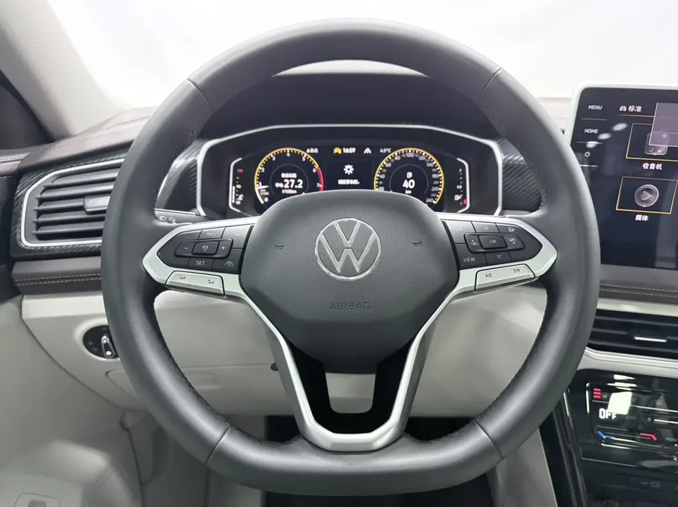 Volkswagen Tayron Tanyue 2023 280TSI 2WD Luxury Plus Advanced Edition 2022 — миниатюра 5
