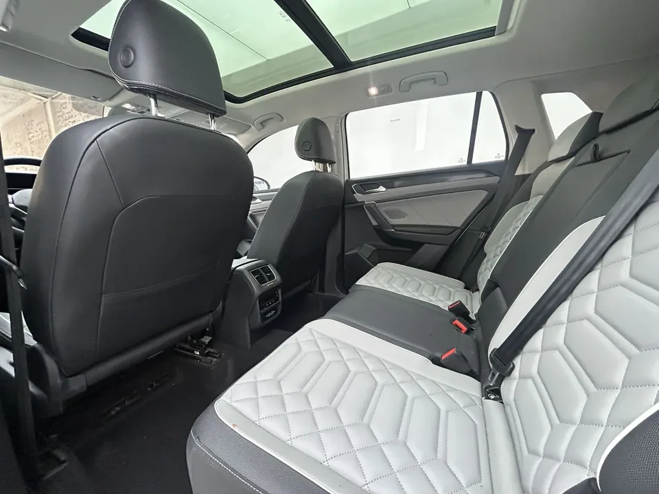 Volkswagen Tayron Tayron 2023 Tanyue 2023 280TSI 2WD Luxury Plus Advanced Edition 2022 — thumbnail 3