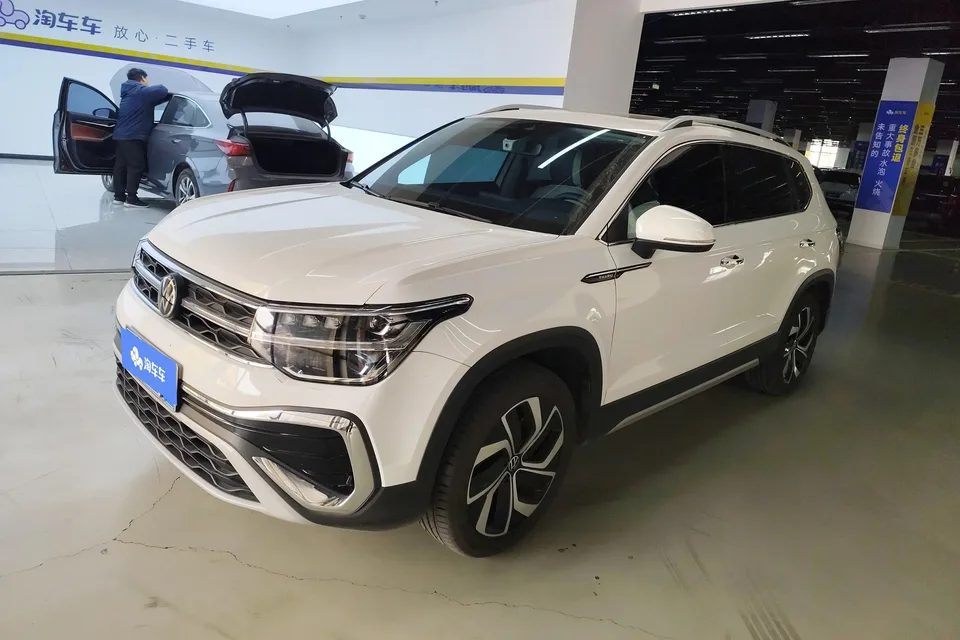 Volkswagen Tharu 2025