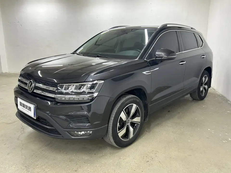 Volkswagen Tharu 280TSI 2WD Luxury Edition 2022 — фото 1, купить с доставкой в Москву