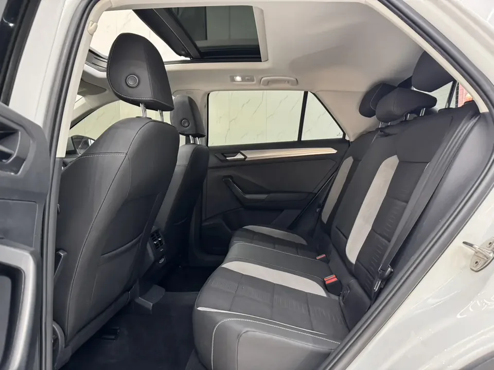 Volkswagen T-Roc Tanyue 280TSI DSG 2WD Elite PLUS 2022 — миниатюра 4