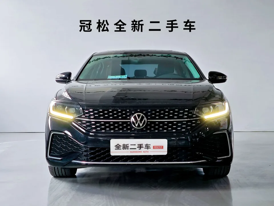 Volkswagen Passat 2022