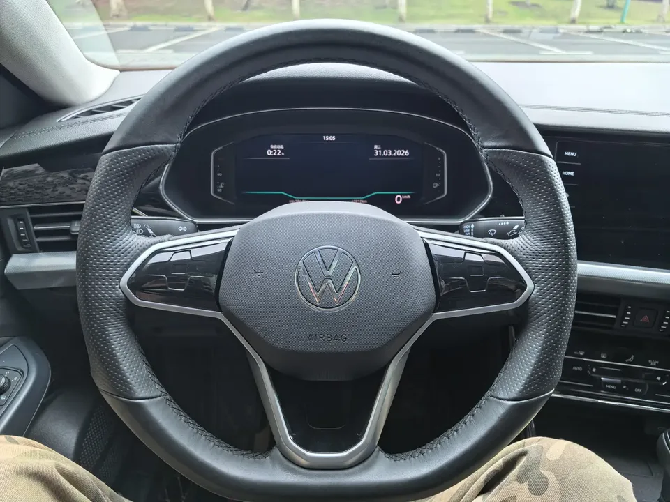 Volkswagen Passat facelift 330TSI luxury version 2023 — миниатюра 4