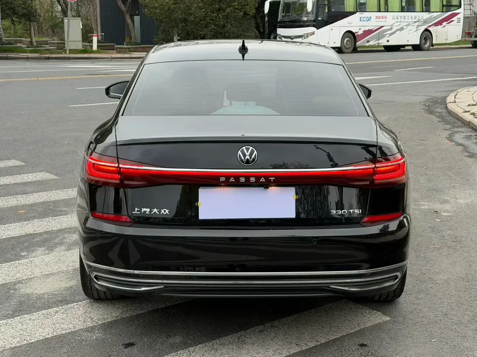 Volkswagen Passat Passat 2024 330TSI Star Elite Edition 2024 — миниатюра 5