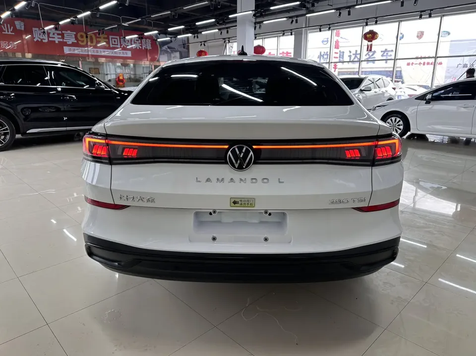 Volkswagen Lamando Lingdu L 280TSI DSG Hot Edition 2022 — миниатюра 2