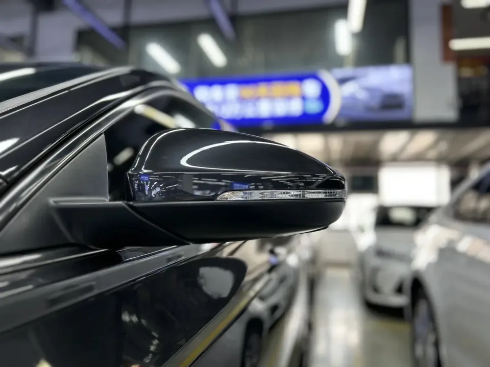 Volkswagen Sagitar 2023 Sagitar 300TSI DSG Beyond Edition 2023 — миниатюра 5