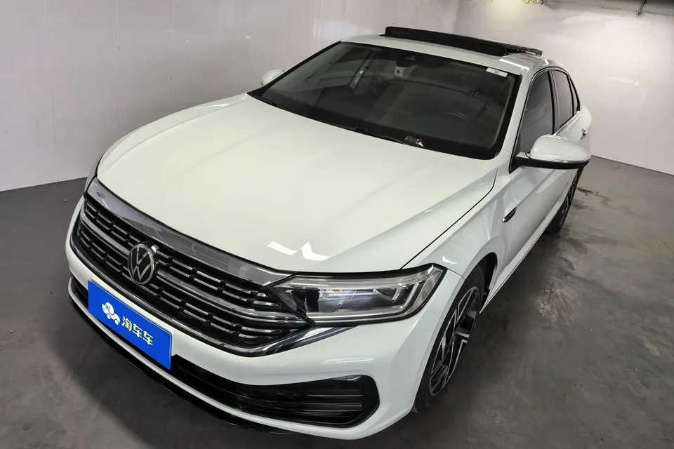 Volkswagen Sagitar 2023