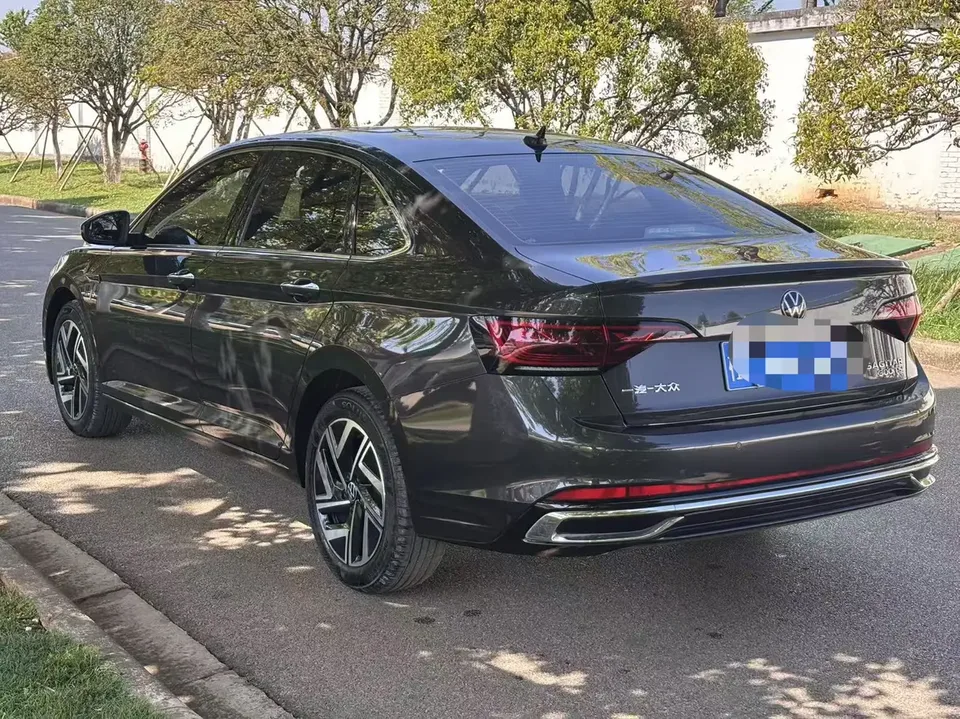 Volkswagen Sagitar 2025 Sagitar 300TSI DSG Beyond Edition 2025 — миниатюра 2