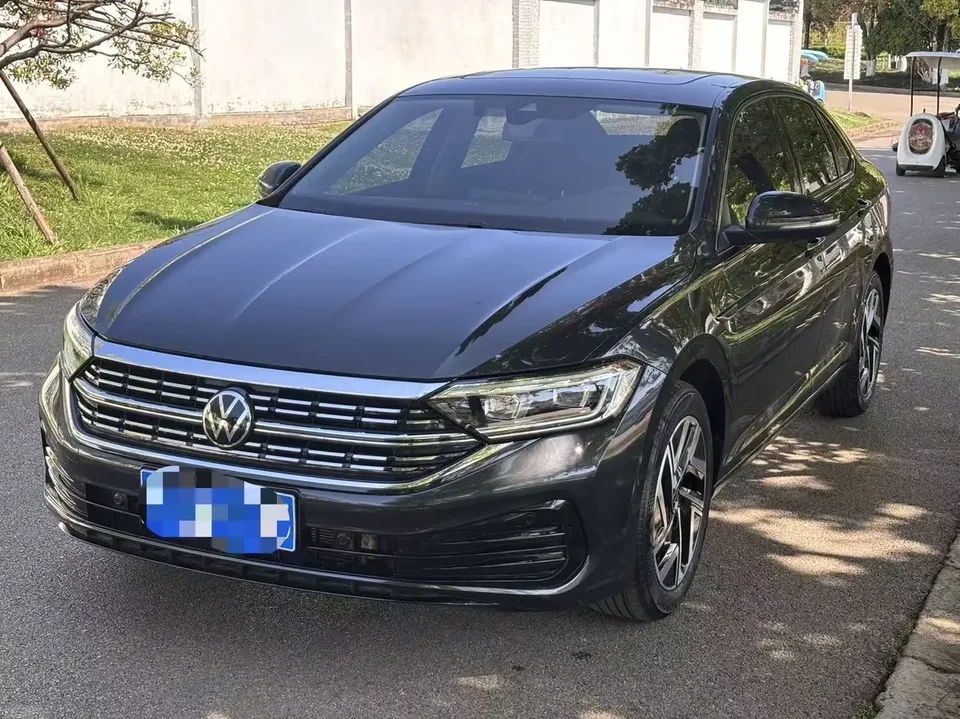 Volkswagen Sagitar 2025