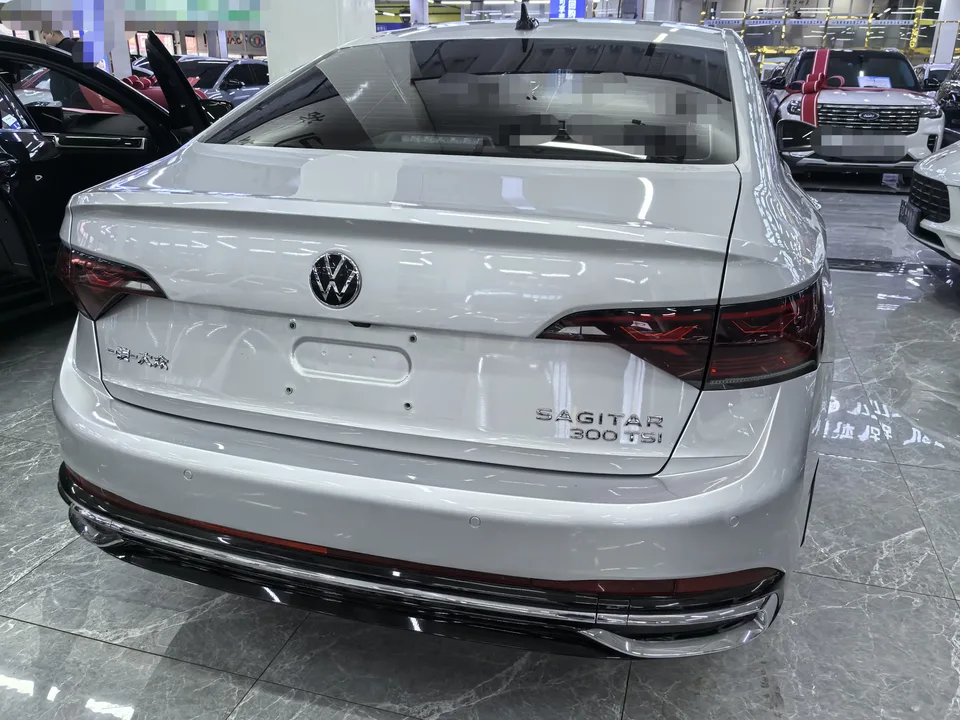 Volkswagen Sagitar Sagitar 300TSI DSG Beyond Edition 2024 — миниатюра 2