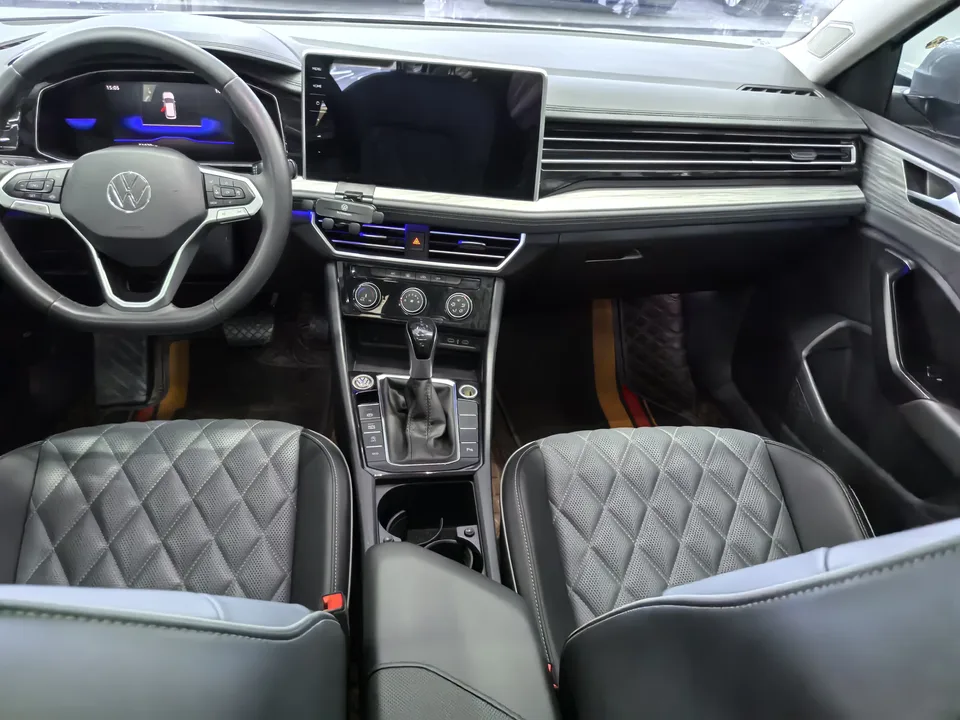 Volkswagen Sagitar Sagitar 300TSI DSG Beyond Edition 2024 — миниатюра 5