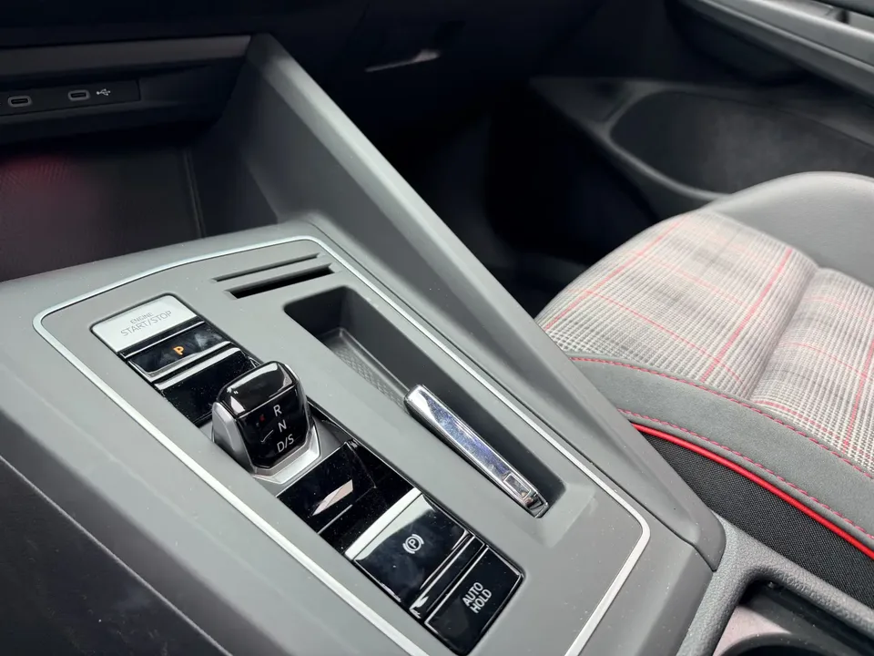 Volkswagen GOLF GTI 380TSI DSG GTI 2025 — миниатюра 4