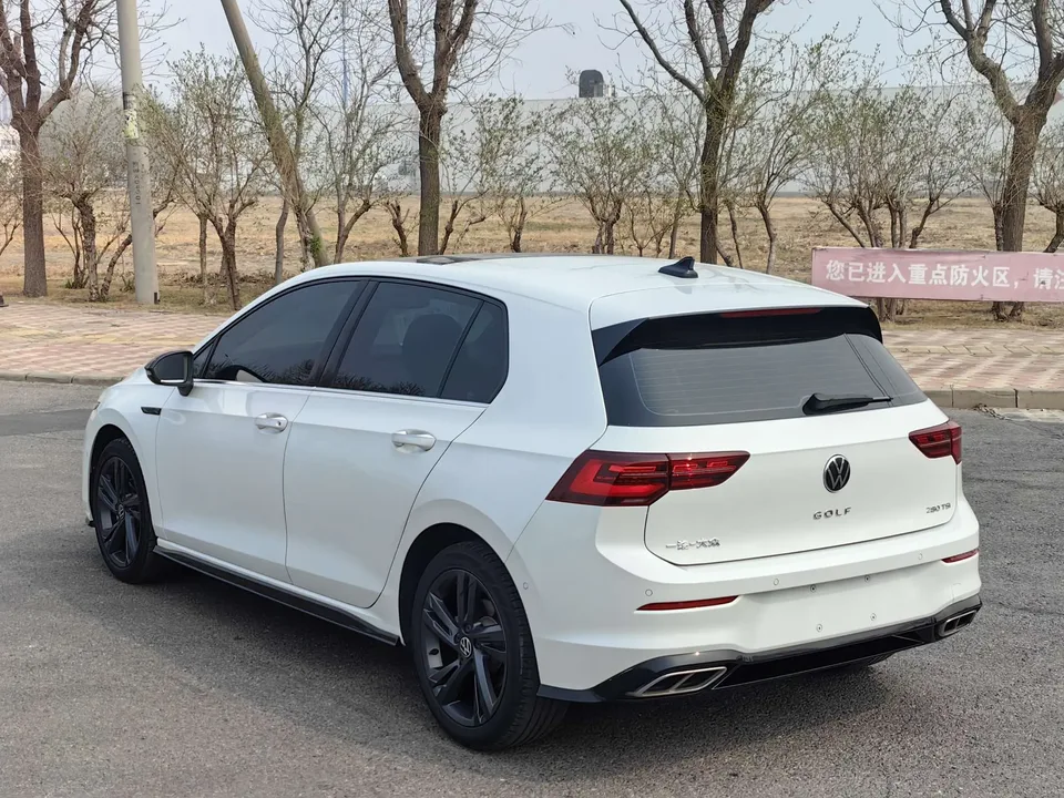 Volkswagen Golf 280TSI DSG R-Line 2022 — миниатюра 4