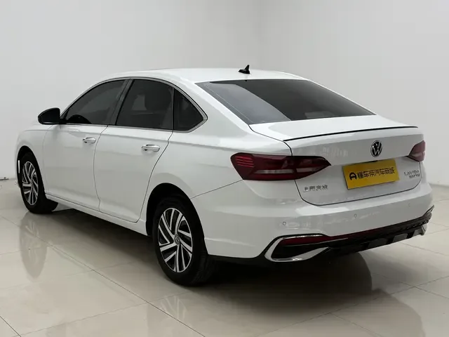 Volkswagen Lavida Lavida 2024 300TSI DSG Starry Sky Full Edition 2024 — миниатюра 2