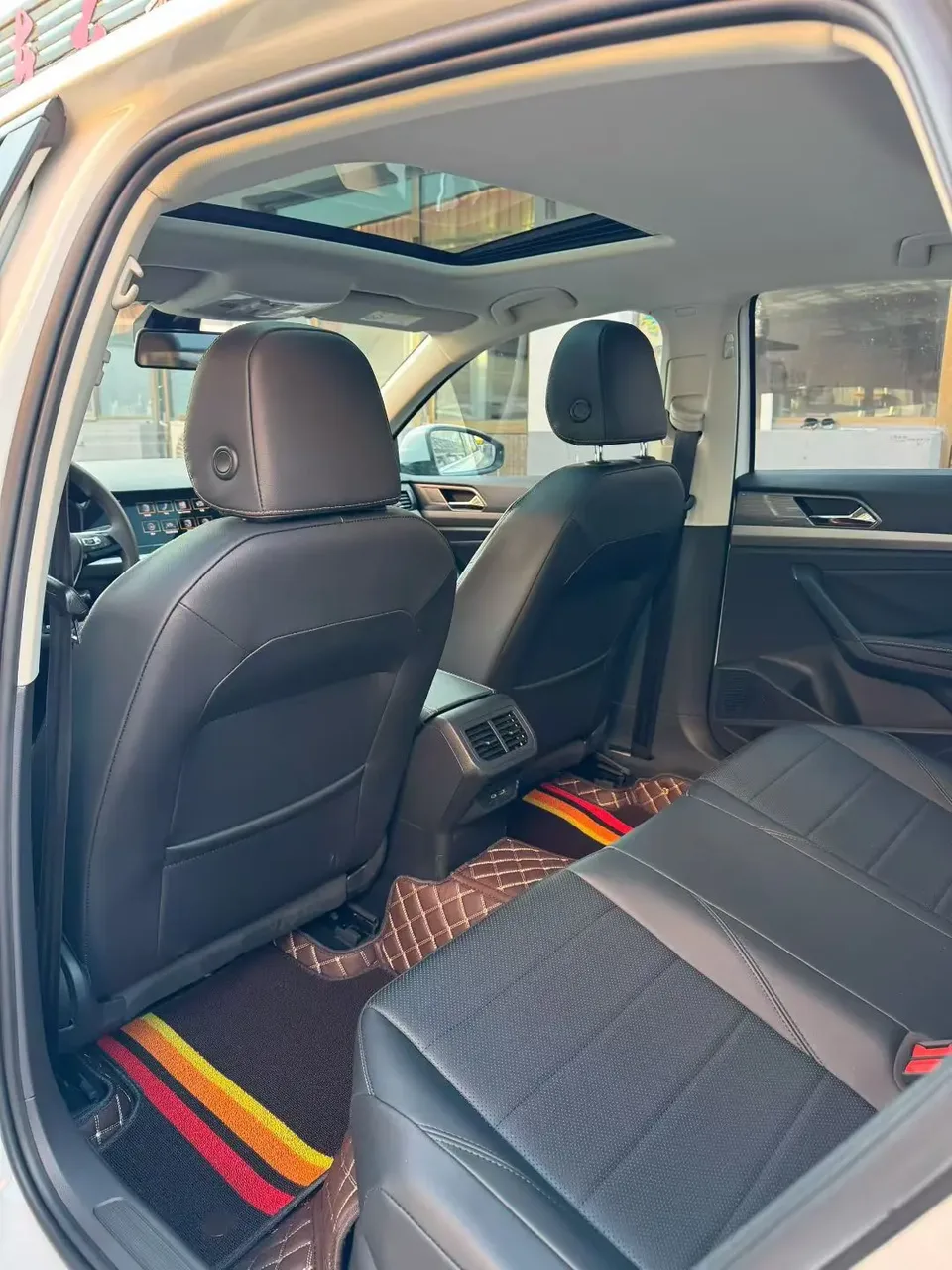 Volkswagen Lavida Lavida 2021 1.5L Automatic Comfort Edition 2022 — миниатюра 3