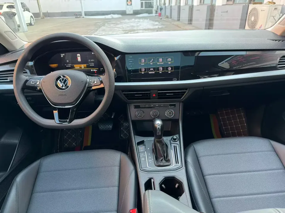 Volkswagen Lavida Lavida 2021 1.5L Automatic Comfort Edition 2022 — миниатюра 5