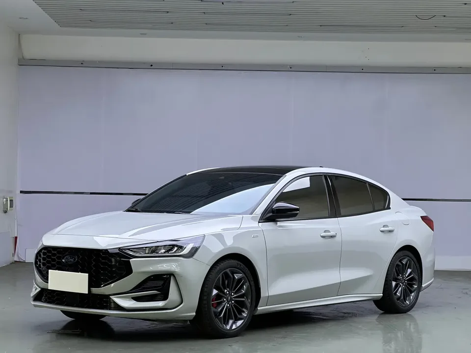 Ford Focus 2022