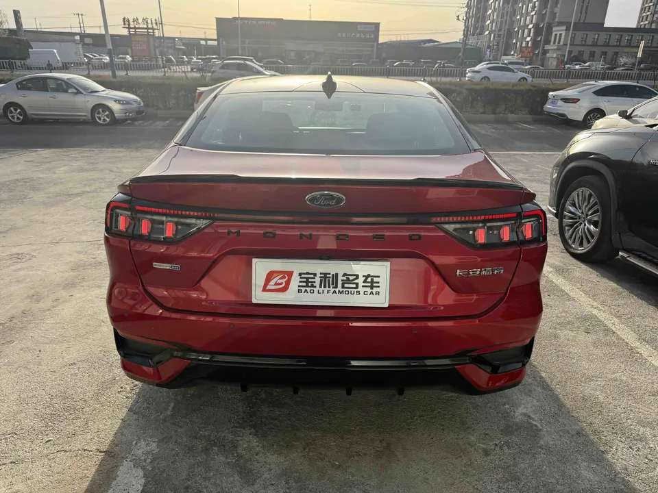 Ford Mondeo Toyota Mondeo EcoBoost 245 ST-Line 2022 — миниатюра 2