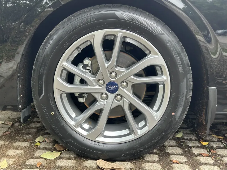 Ford Mondeo Mondeo EcoBoost 180 Luxury 2024 — миниатюра 5