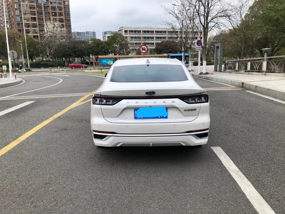 Ford Mondeo EcoBoost 180 Extreme 2024 — миниатюра 2