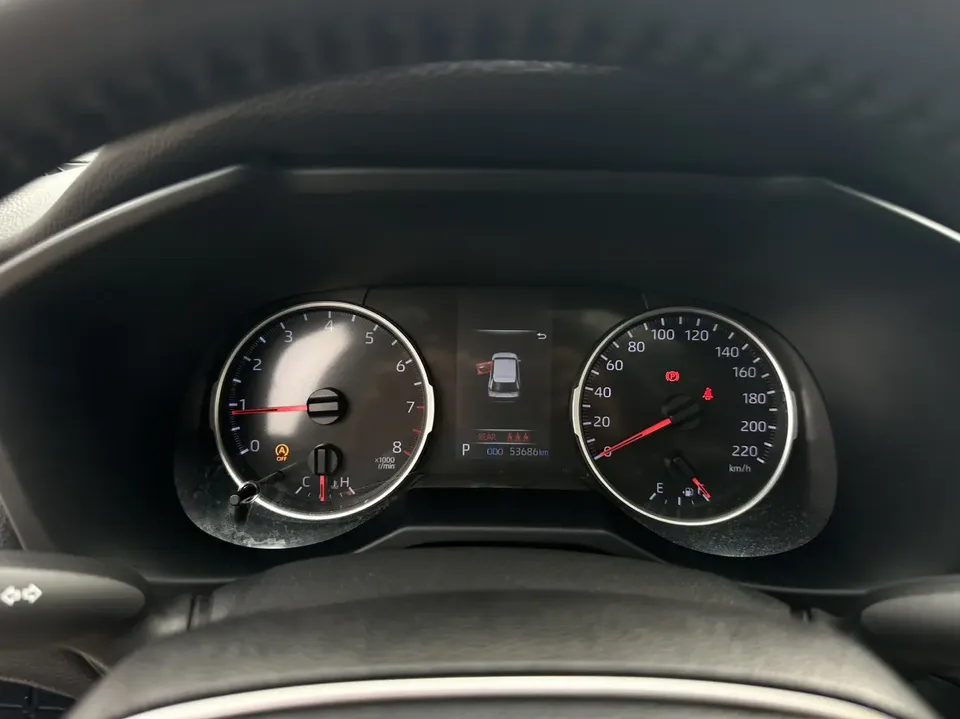 Toyota Willanda 2.0L four-wheel drive luxury version 2022 — миниатюра 4